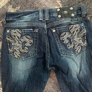 Super cute miss me jeans!